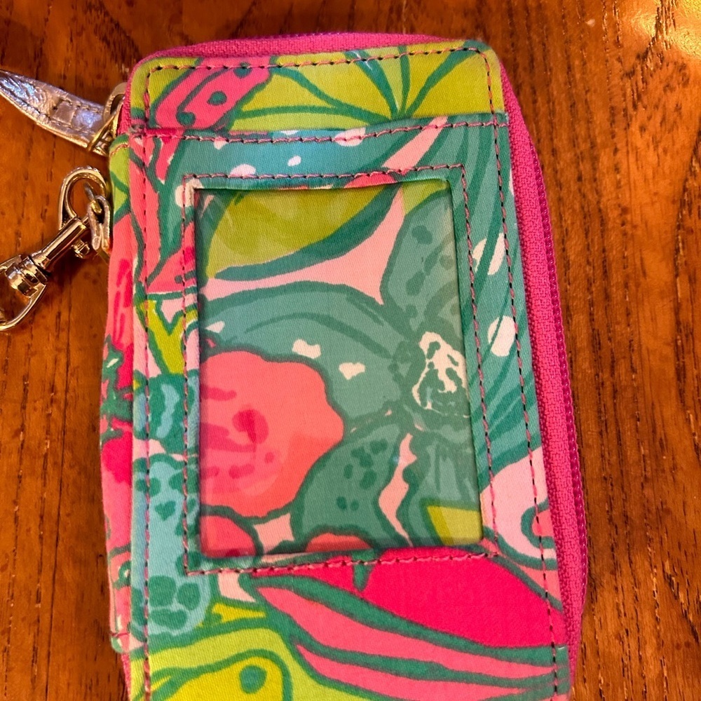 Lilly Pulitzer Small Wristlet NWOT! - Picture 4 of 11